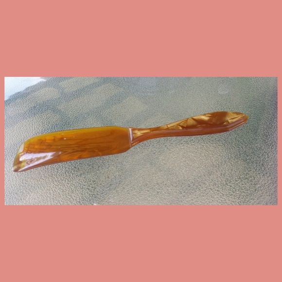 Vintage Pearlized Caramel Celluloid Plastic Shoe Horn - Picture 4 of 5